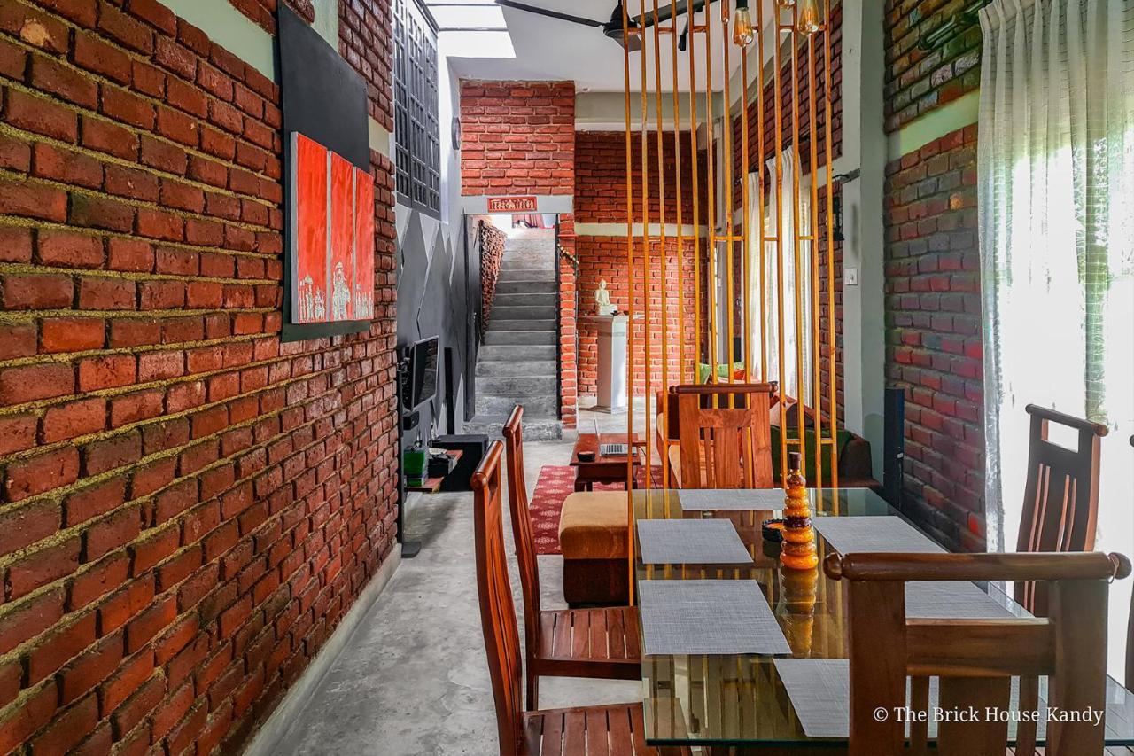 The Brick House Kandy Exterior photo
